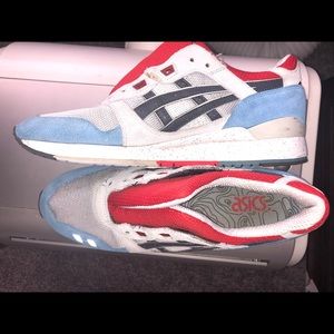 ASICS MENS Size 12 **ALL OFFERS ACCEPTED